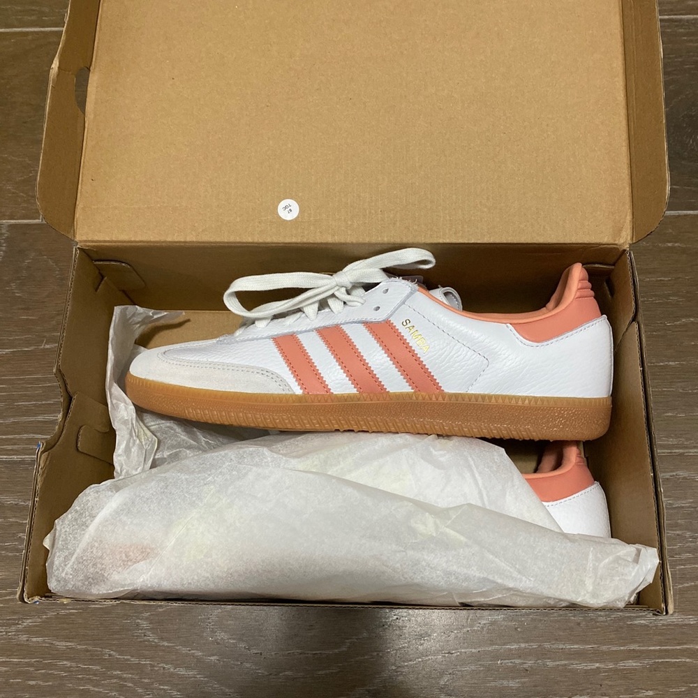 adidas Samba OG White Wonder Clay Gum (Women's) Size 11